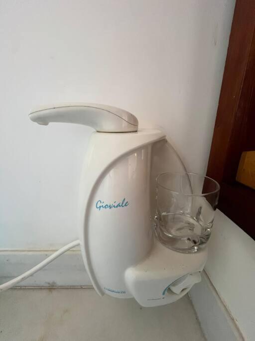 Apartamento Flat Renovado Em Copacabana Com Piscina. Rio de Janeiro